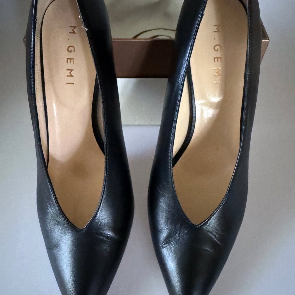 M.Gemi black heel, size 7.5 (38)